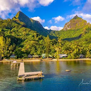 Linareva Moorea Beach *** Haapiti